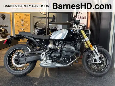 View Carfax Report *Easy Financing Available *Zero Down Available All Prices Do Not Include Taxes. F...