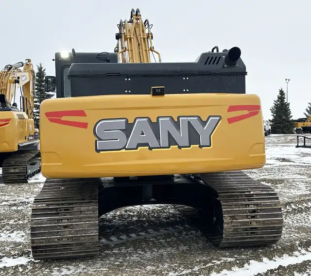 2021 SANY SY215C LC Excavator in Heavy Equipment in Lethbridge - Image 5