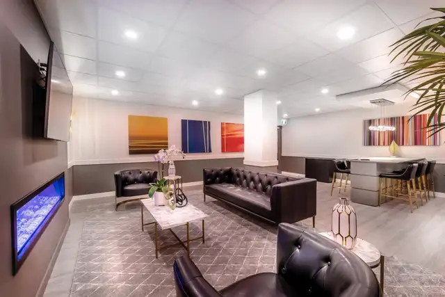 Studio - 9820 104 St. NW63009270079363124