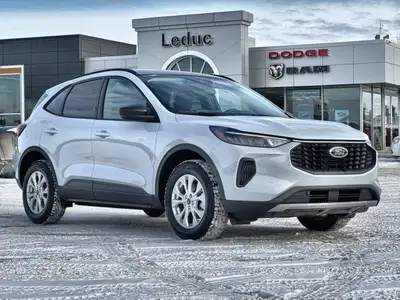 This One Owner 2025 Ford Escape ACTIVE AWD has the 1.5L Ecoboost engine with an 8-Speed Automatic tr...