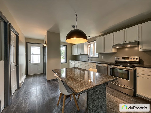 $389,000 - Bungalow for sale in St-Raymond — photo 2