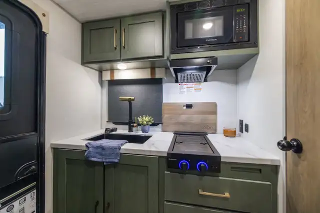 2026 ,Forest River,No Boundaries NB18.2 in Travel Trailers & Campers in Saskatoon - Image 10