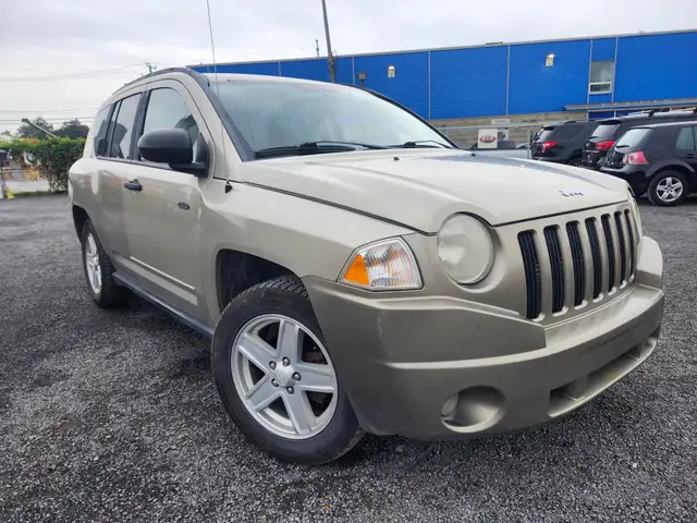 2009 Jeep Compass 4X4 Low Kilometers, 1-Year Warranty