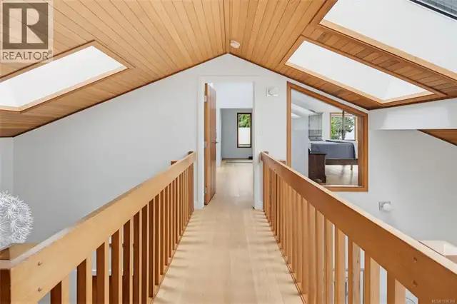 958 Lands End Rd North Saanich, British Columbia in Houses for Sale in Victoria - Image 31