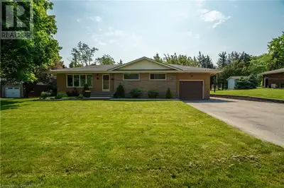 12 SOUTHMEADOW Court Stoney Creek, Ontario