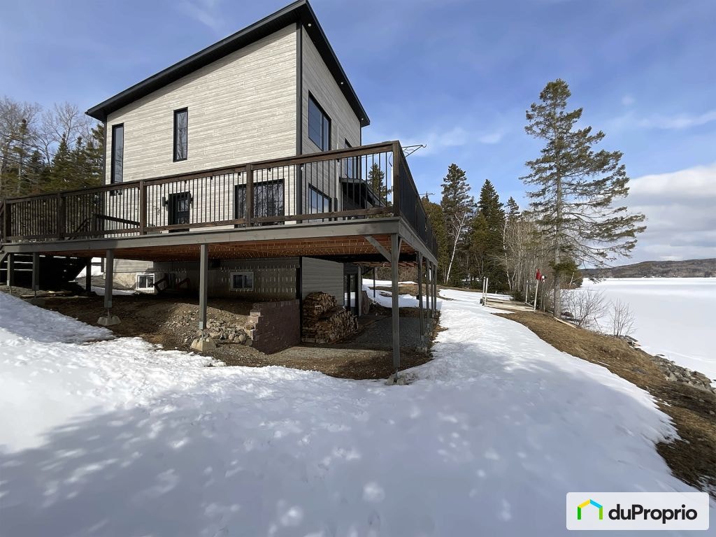 $679,000 - 2 Storey for sale in St-Mathieu-De-Rioux — photo 2