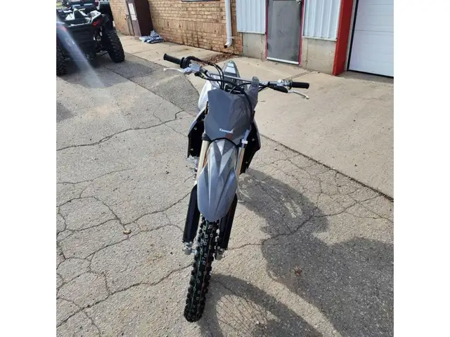 2025 Kawasaki KLX300R in Dirt Bikes & Motocross in Brantford - Image 10