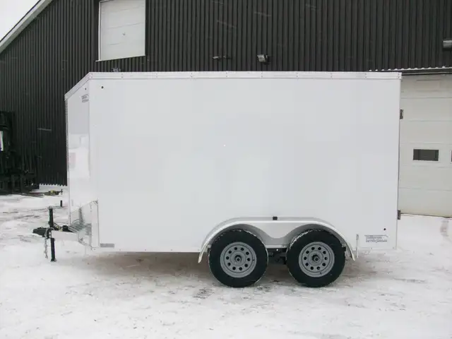 2025 Weberlane CARGO ALUMINIUM 6' X 12' V-NOSE 2 ESSIEUX VTT MOT in Cargo & Utility Trailers in Laval / North Shore - Image 6