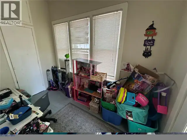 1750 Ottawa STREET Regina, Saskatchewan in Houses for Sale in Regina - Image 4