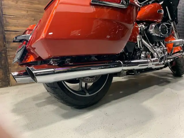 2024 Harley-Davidson Street Glide in Street, Cruisers & Choppers in Oshawa / Durham Region - Image 5