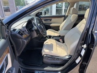 2017 Honda CR-V Touring AWD Black Exterior | Tan Leather Interior Only 102,XXX KM ? Top-of-the-Line... (image 5)