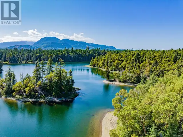 1100 Keith Rd Qualicum Beach, British Columbia in Houses for Sale in Parksville / Qualicum Beach - Image 37