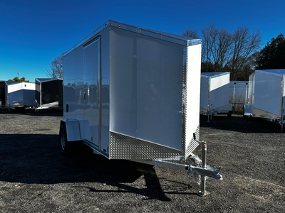 *** INCLUDES FREIGHT & PDI - Just Add Taxes 6 X 10 Aluminum V-Nose Single Axle Enclosed Cargo Traile...