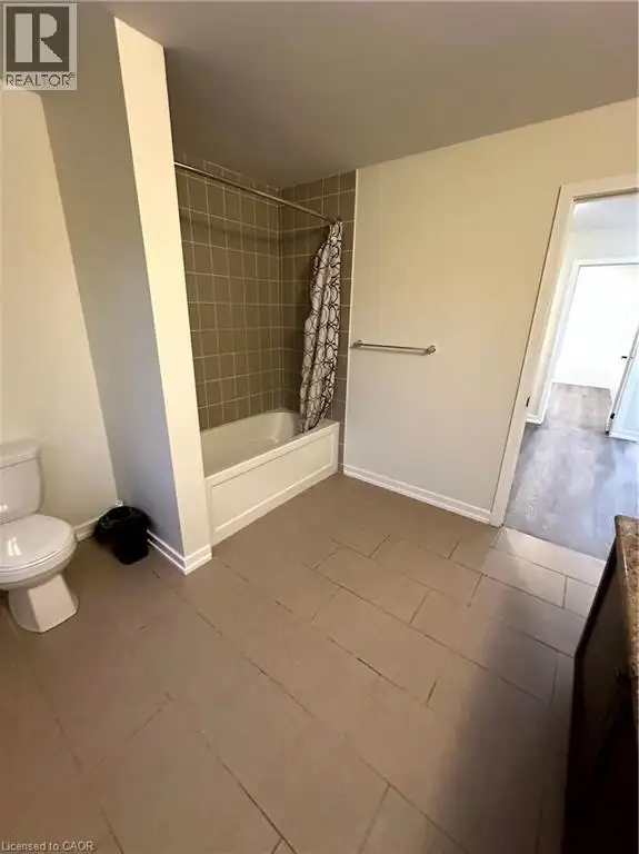 7 ABERCROMBIE Crescent Brampton, Ontario in Long Term Rentals in Mississauga / Peel Region - Image 35