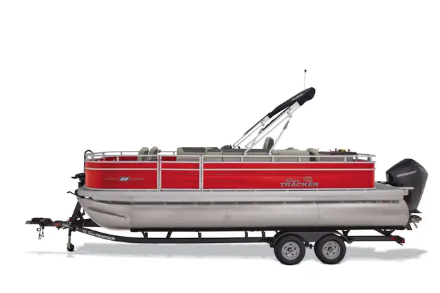 2026 Sun Tracker Fishin' Barge 22 XP3 TRITOON -pontoon boat in Powerboats & Motorboats in Prince Albert - Image 3