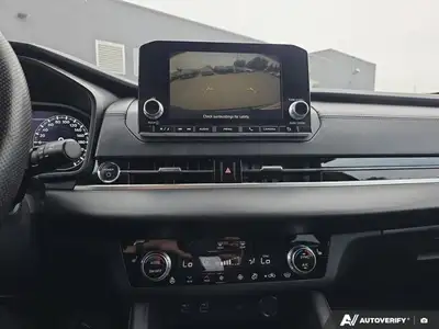 2025 Mitsubishi Outlander Plug-In Hybrid SE | NO ACCIDENTS EV, View more