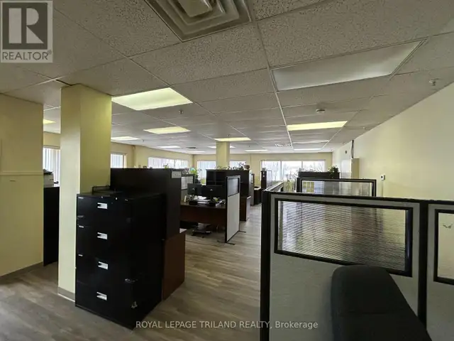 1150 FRANCES STREET N London East (East M), Ontario in Commercial & Office Space for Rent in London - Image 8