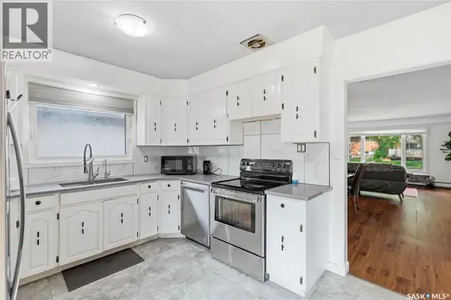 1960 Cowan CRESCENT Regina, Saskatchewan in Houses for Sale in Regina - Image 9