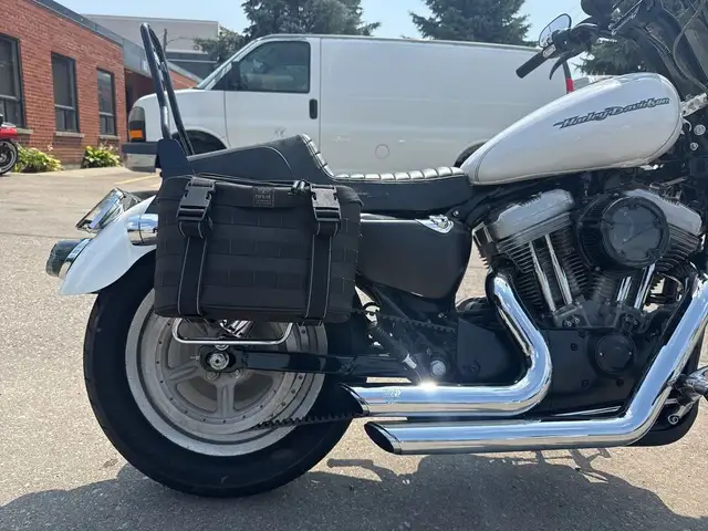 2005 Harley-Davidson Sportster ~ SPORSTER 883 ~ CANADIAN ~ V&H E in Street, Cruisers & Choppers in City of Toronto - Image 12