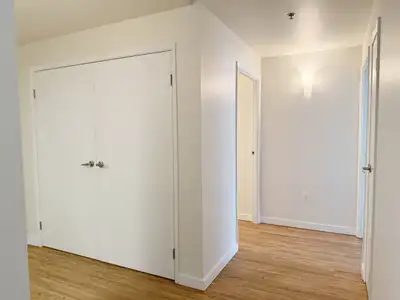 Wellington Grand 2 Bed / 2 Bath Available for JULY/AUG MOVE IN, View more