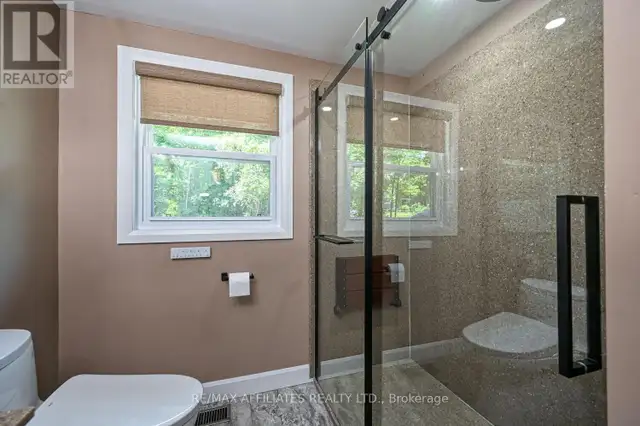 34 R7 ROAD Rideau Lakes, Ontario in Houses for Sale in Ottawa - Image 27