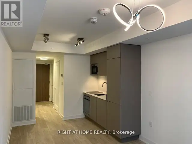 1416W - 27 BATHURST STREET Toronto (Waterfront Communities), Ont in Long Term Rentals in City of Toronto - Image 4