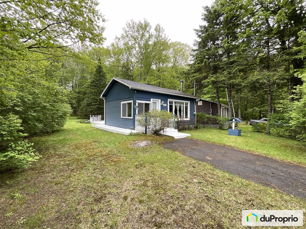 $204,900 - Cottage for sale in St-Hippolyte — photo 3