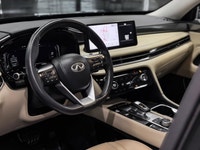 The 2024 INFINITI QX60 LUXE is the volume-leader of the Canadian lineup, striking a balance between... (image 9)
