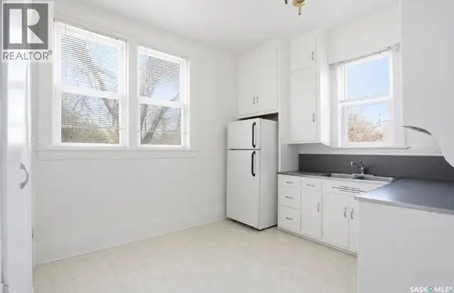 610 Albert AVENUE Saskatoon, Saskatchewan in Houses for Sale in Saskatoon - Image 12