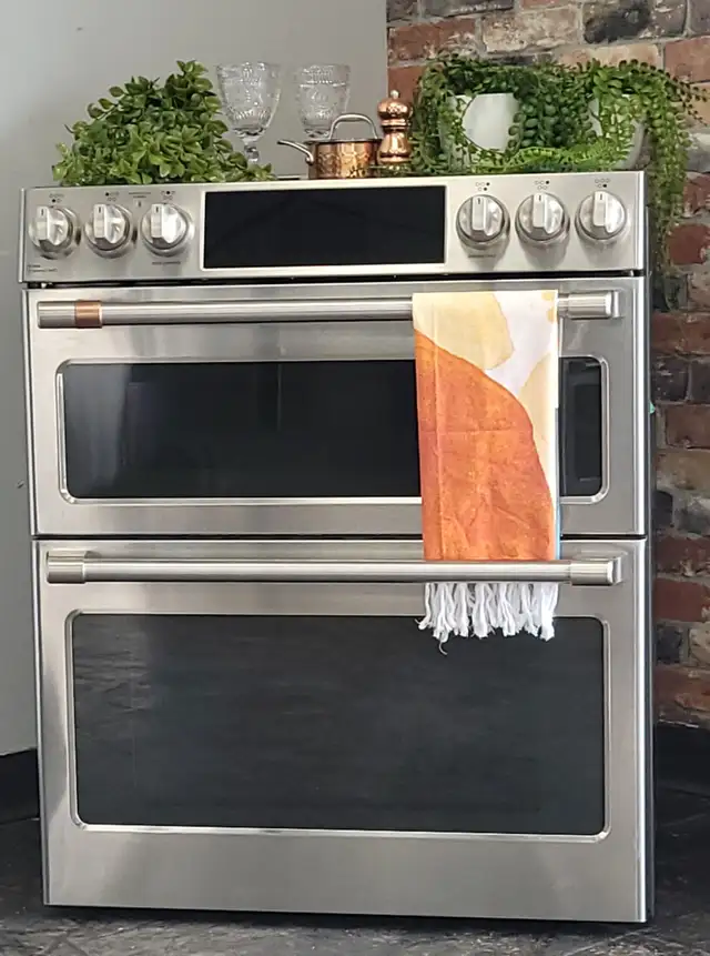 YOUR GATEWAY TO GOURMET MEALS!! in Stoves, Ovens & Ranges in Dartmouth - Image 4