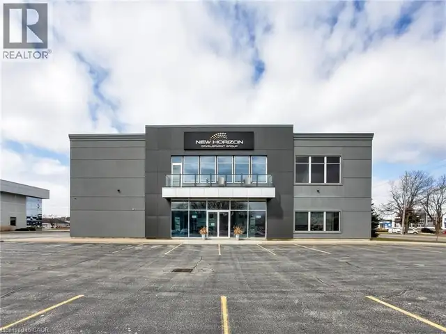 3170 HARVESTER Road Unit# 103 Burlington, Ontario in Commercial & Office Space for Rent in Oakville / Halton Region - Image 2
