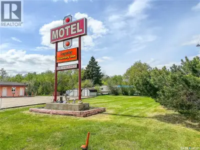 VERY WELL MAINTAINED, TURN KEY PROFITABLE BUSINESS IN A PRIME LOCATION! Right off the Yellowhead hig...