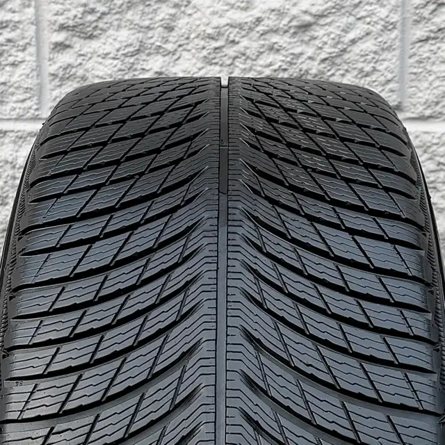 (98%) 4x Porsche Cayenne Coupe 20" OEM Winter Wheels Package in Tires & Rims in City of Toronto - Image 10