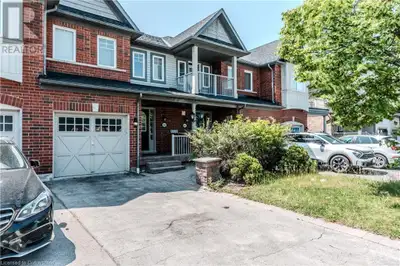 60 WHITEFOOT Crescent Ajax, Ontario