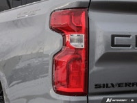 6-Speed Automatic Electronic with Overdrive, 4WD, Black Cloth. 2021 Chevrolet Silverado 1500 Custom... (image 7)