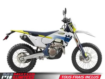 Appelez-nous pour connaître l'emplacement réel de ce véhicule (Motos Illimitées Terrebonne ou Ducati...