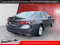 4 cylindres de 2,5 L, transmission automatique avec OD, jantes en alliage de 17", becquet à lèvres,... (image 6)