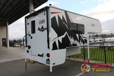 MVSA #40458 See Dealer Website for Details. 2025 LANCE LANCE SQ825 ...