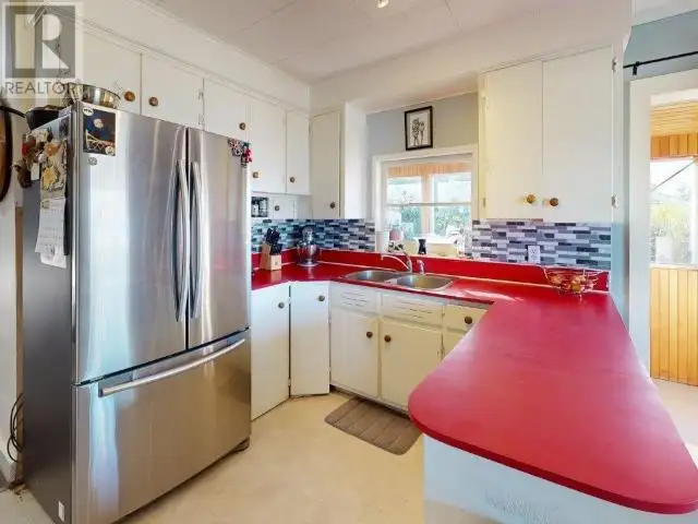 4692 HARWOOD AVE Powell River, British Columbia62867602911489122