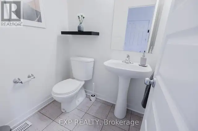 301 BRETTONWOOD RIDGE Ottawa, Ontario62864391513602123