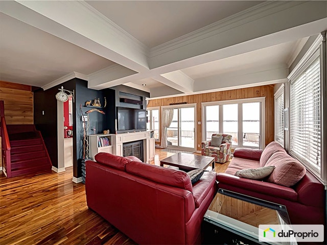 24e avenue — photo 3