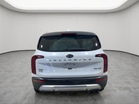 NAVIGATION, ADAPTIVE CRUISE CONTROL, PANORAMIC ROOF, POWER LIFTGATE, BLIND SPOT MONITOR Dare to disc... (image 6)