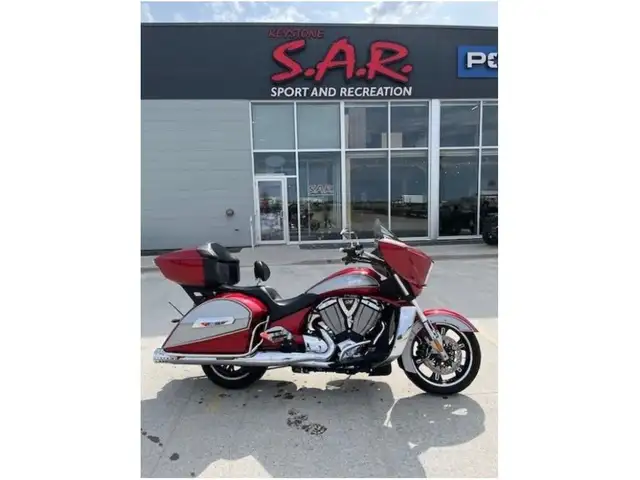 2012 Victory Motorcycles CROSS COUNTRY TOUR in Street, Cruisers & Choppers in Winnipeg - Image 2