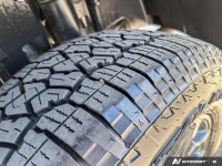 Heated Seats, Synthetic Leather Seats, Climate Control, Aluminum Wheels, FLEXBED, Apple CarPlay, And... (image 7)