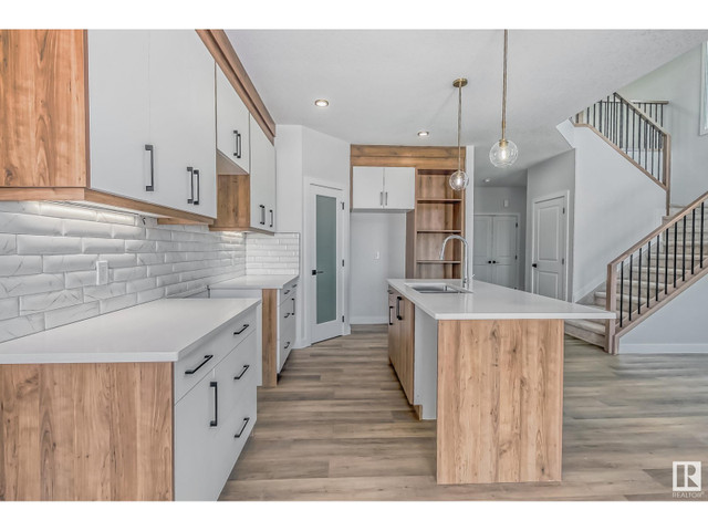 40 AMBERLEY BA Spruce Grove, Alberta in Houses for Sale in St. Albert - Image 4
