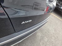 Cadillac * XT5 * Sièges en cuir * Véhicule Certifié Cadillac * Toit ouvrant * Caméra recul * Apple C... (image 2)