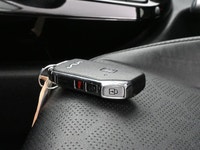 Android Auto / Apple CarPlay, Leather, Heated Seats and so much more!! Kijiji Engine: 4 Cylinder Eng... (image 5)