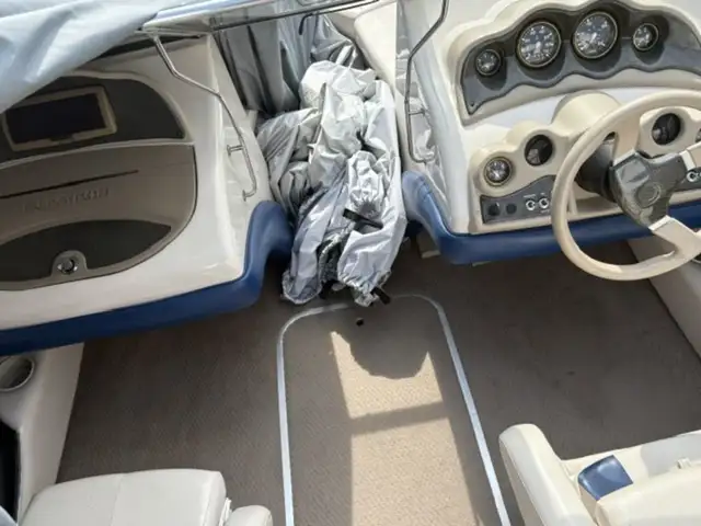 2002 Glastron 190 in Powerboats & Motorboats in Trenton - Image 6