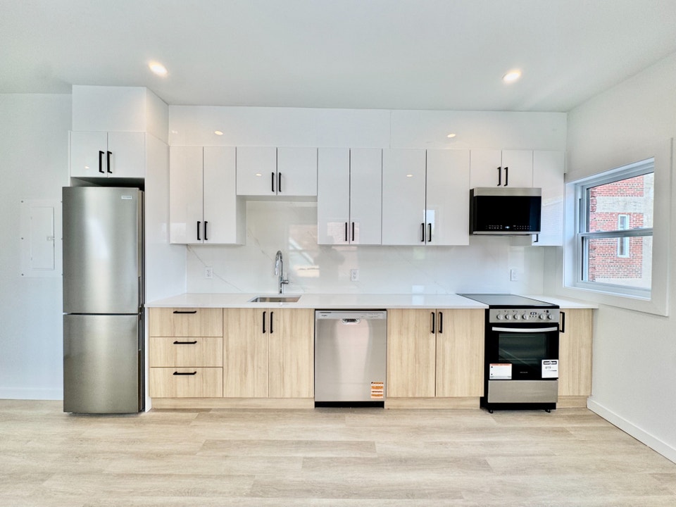 Studio - Hochelaga - Électros, WiFi, thermopompe inclus - Dispo! 3