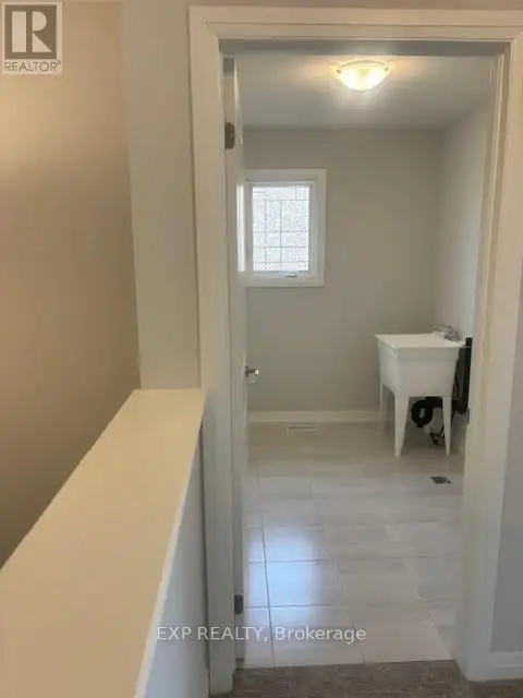 1031 ALLISTON AVENUE Fort Erie (Crescent Park), Ontario in Long Term Rentals in St. Catharines - Image 23